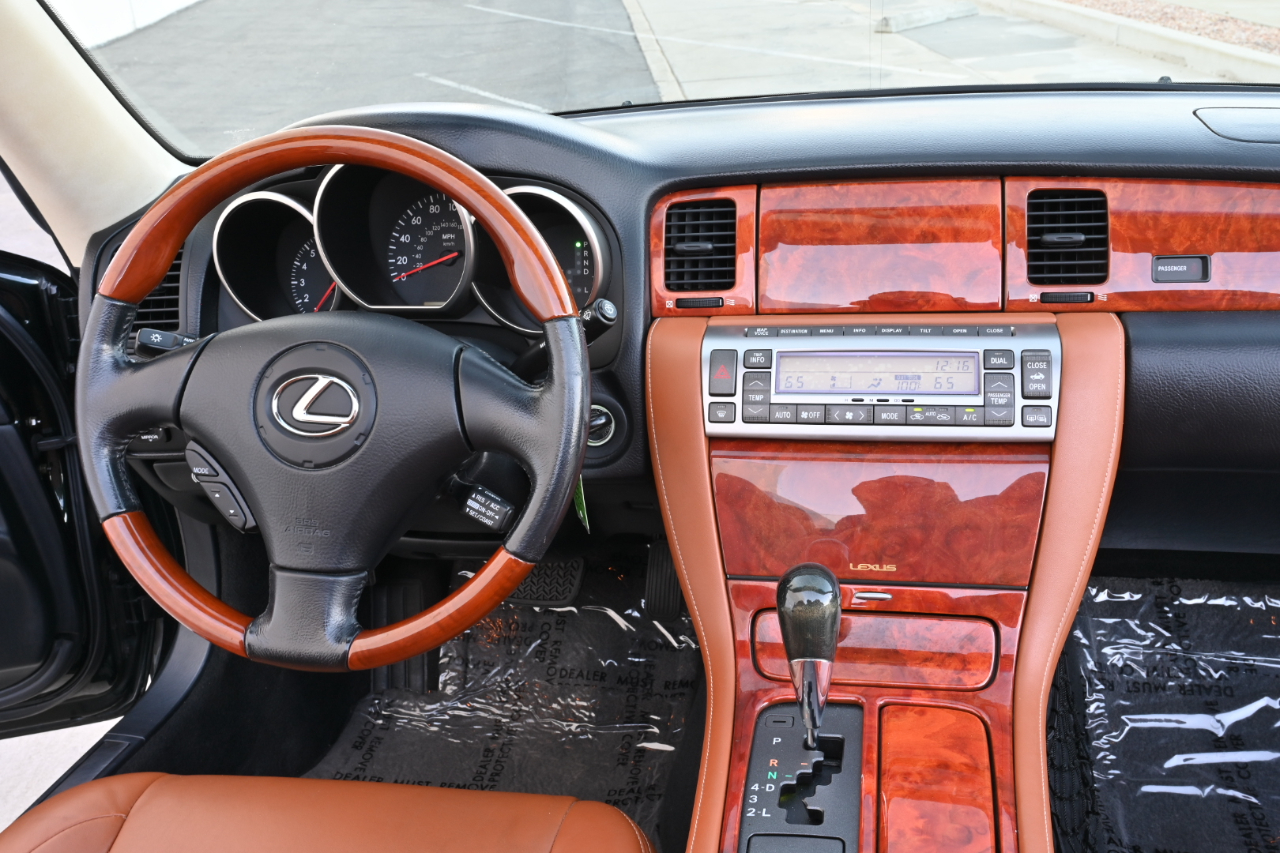 Lexus SC 430 Convertible 2004