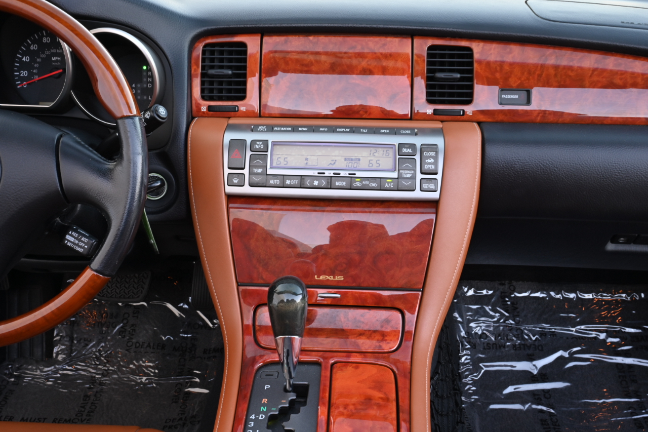 Lexus SC 430 Convertible 2004
