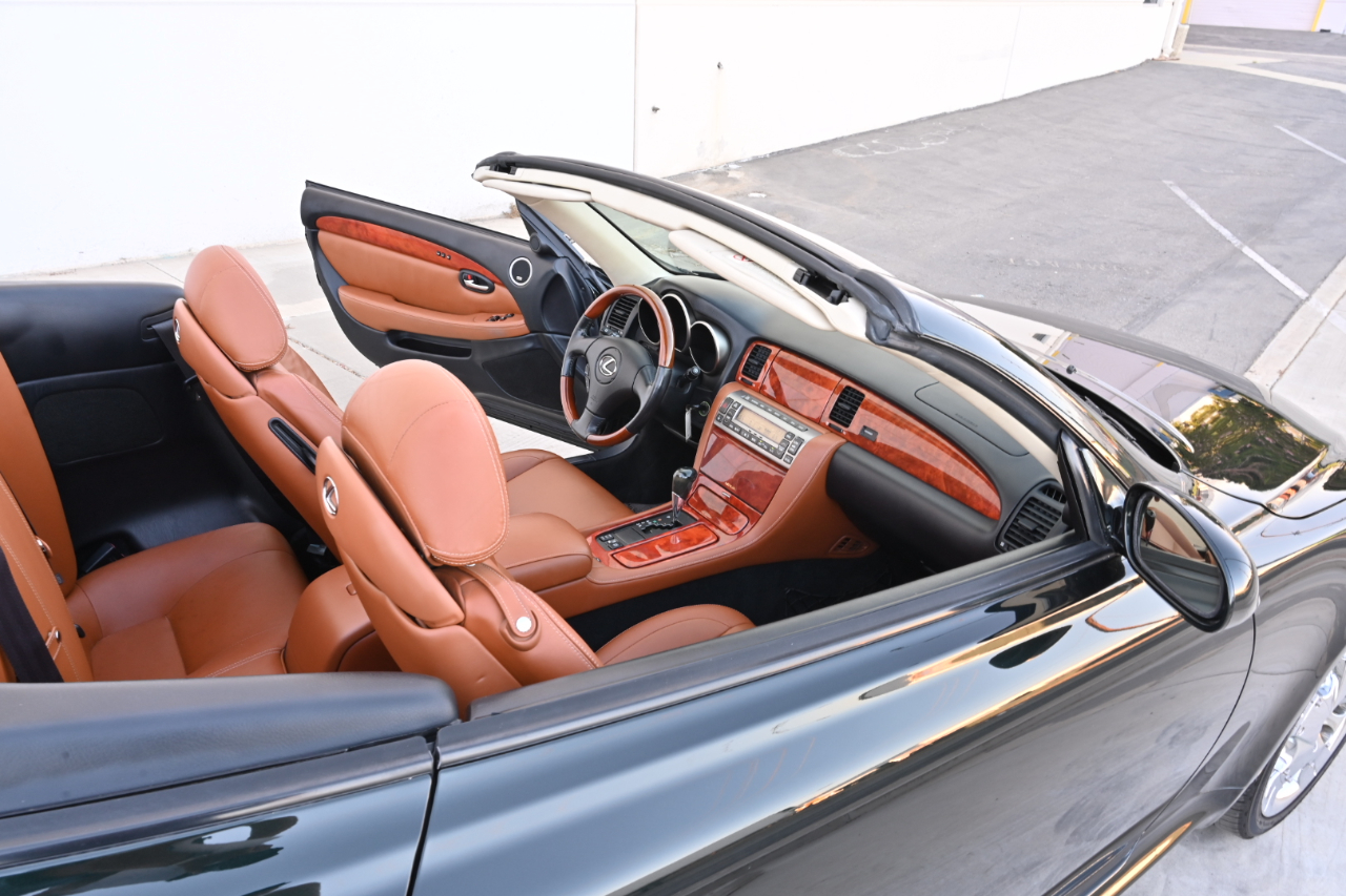 Lexus SC 430 Convertible 2004