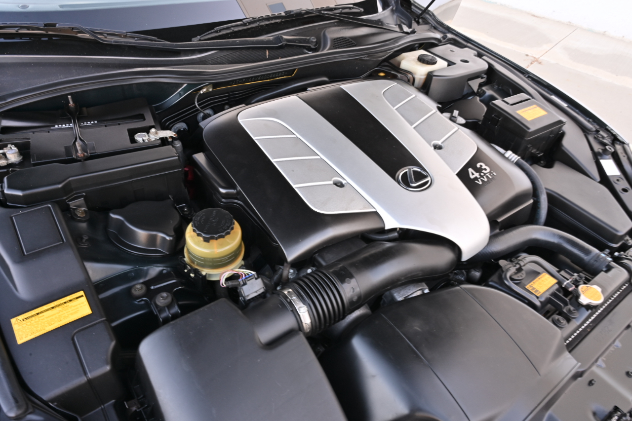 Lexus SC 430 Convertible 2004