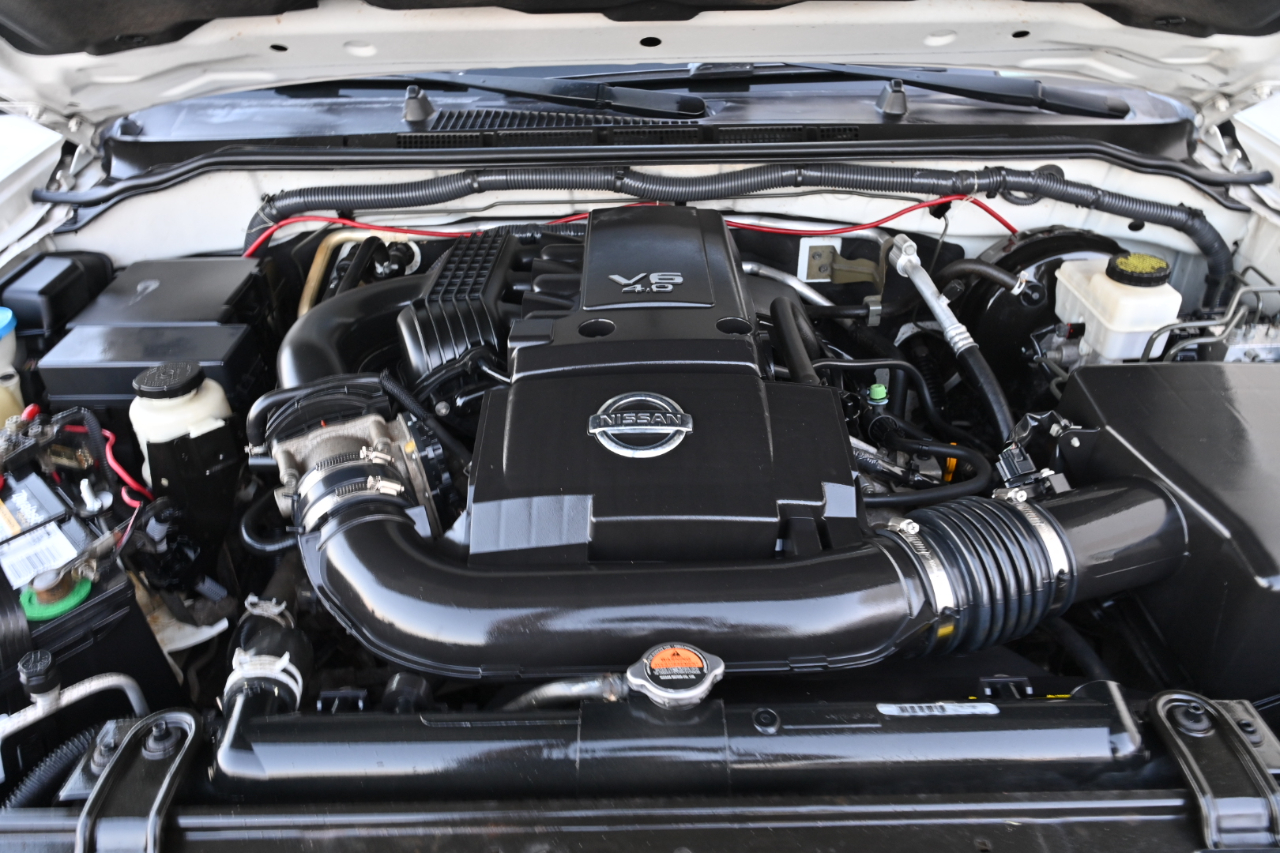 Nissan Frontier 4WD King Cab Auto SV 2012