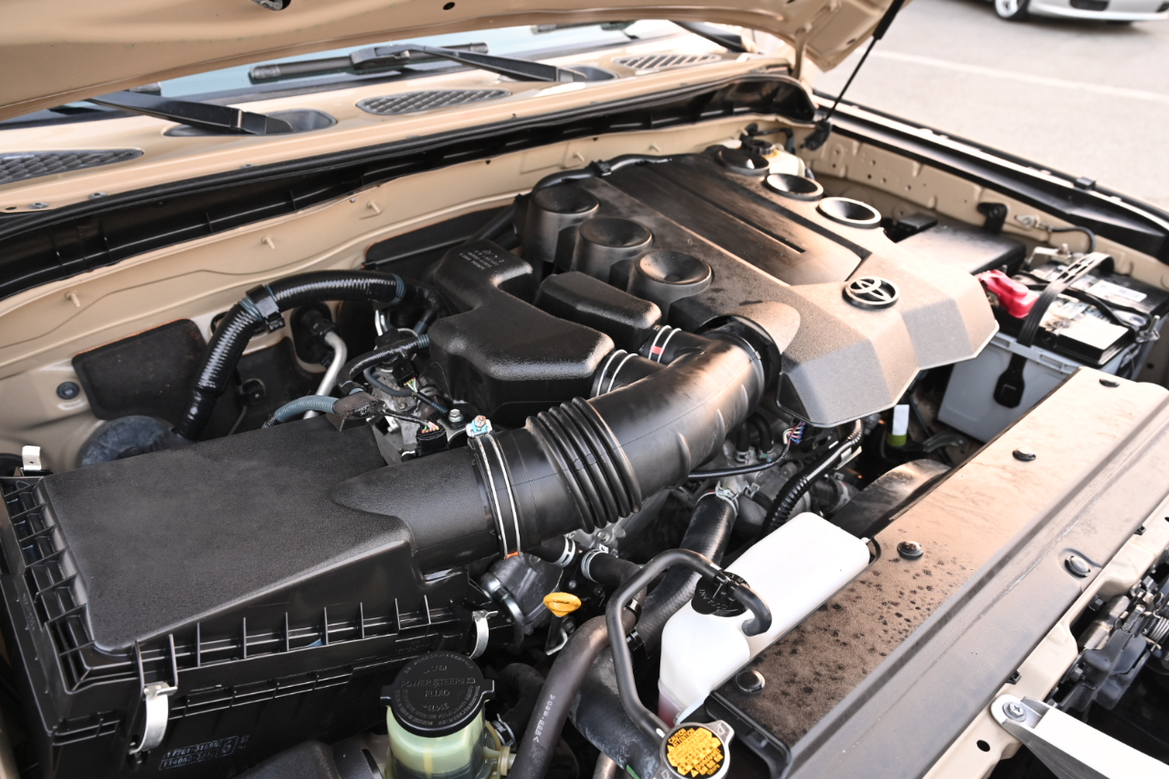 Toyota FJ Cruiser 4WD 2013
