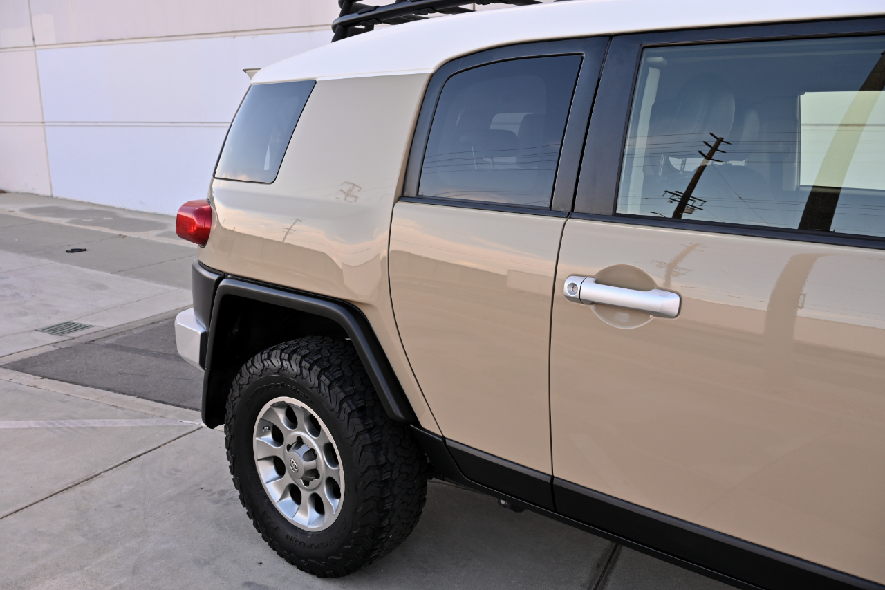 Toyota FJ Cruiser 4WD 2013