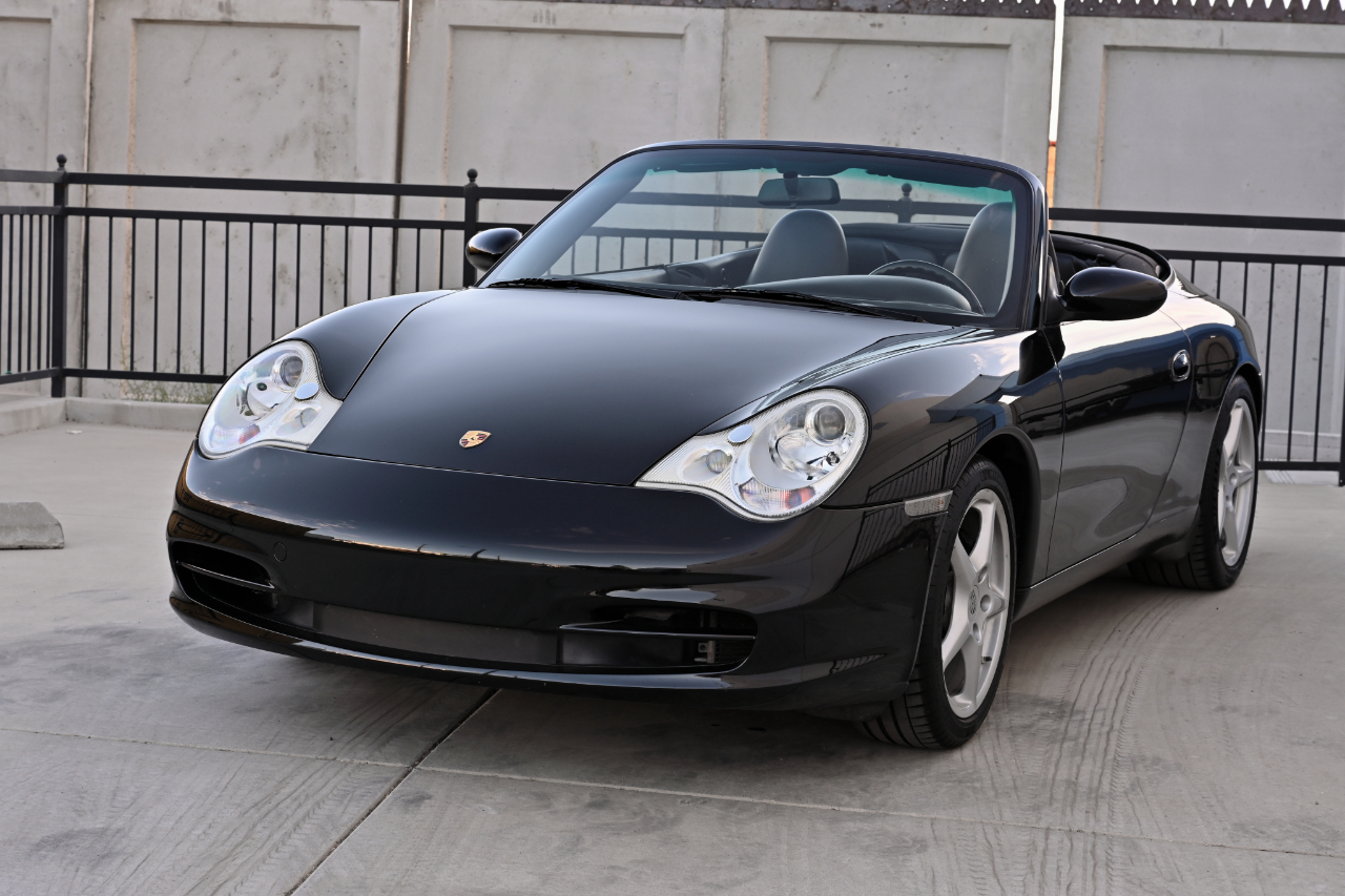 Porsche 911  2004