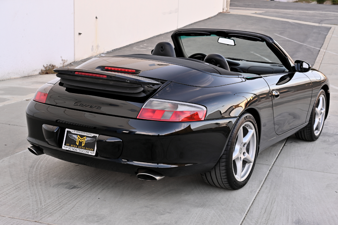 Porsche 911  2004