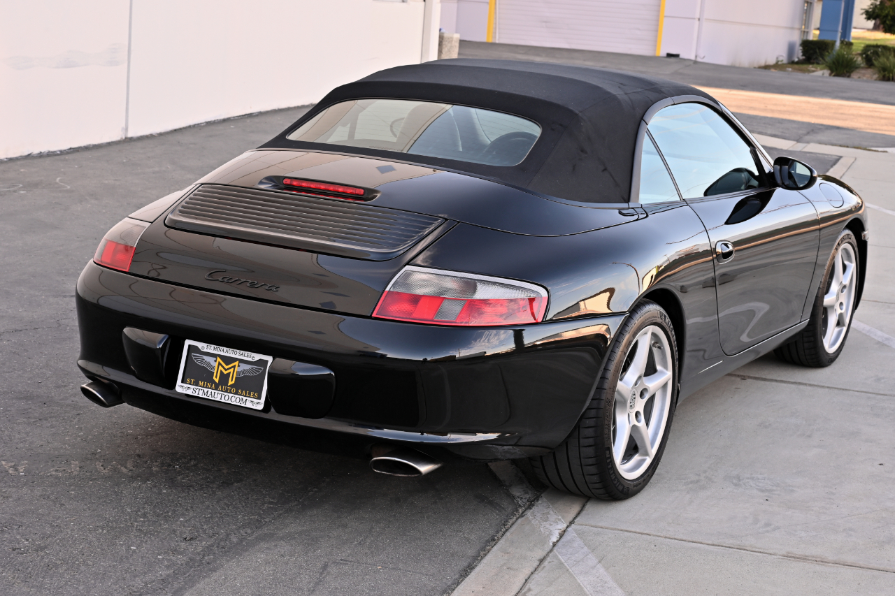 Porsche 911  2004