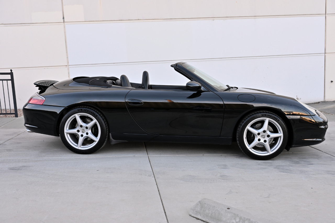 Porsche 911  2004