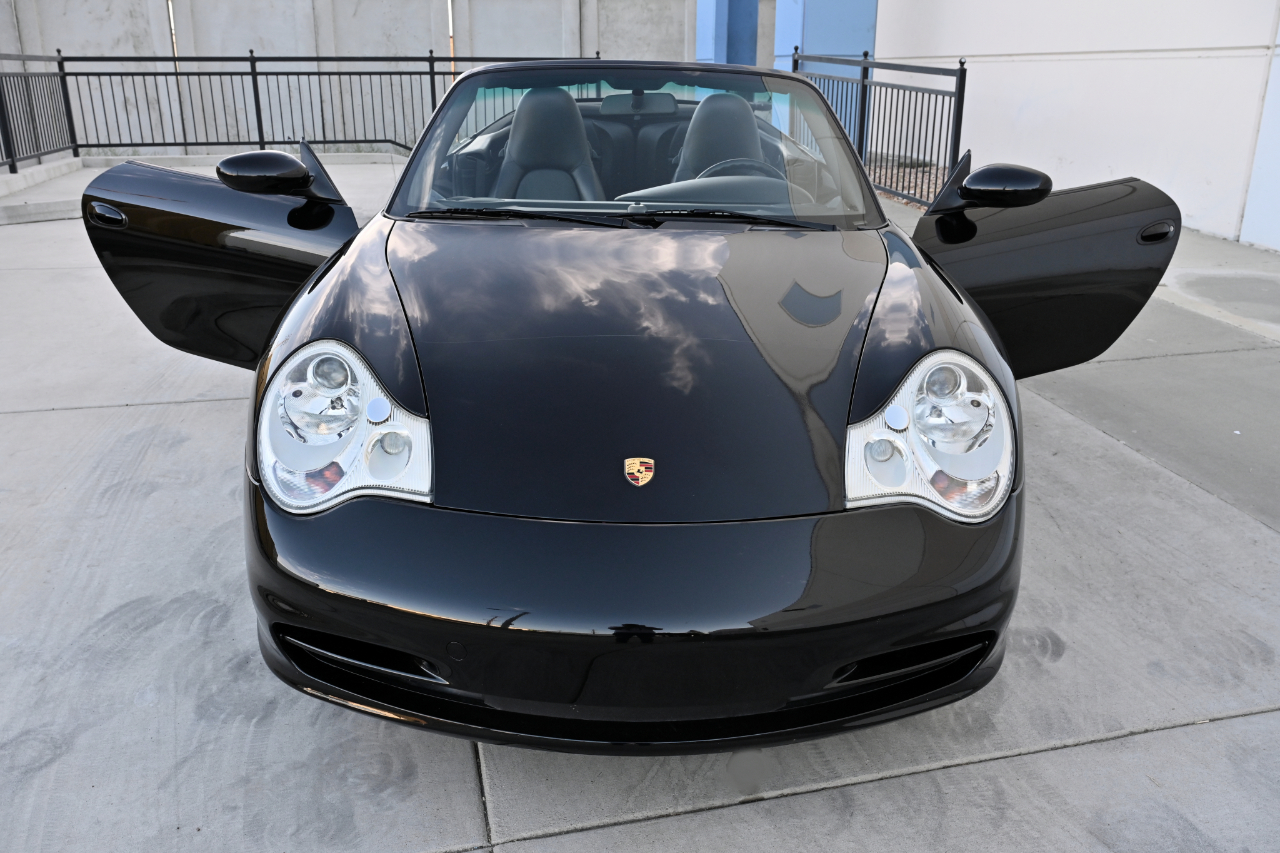 Porsche 911  2004