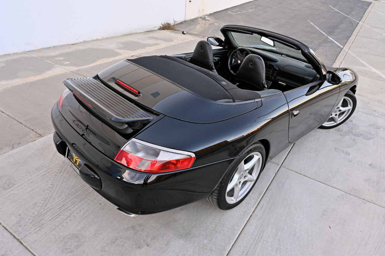 Porsche 911  2004