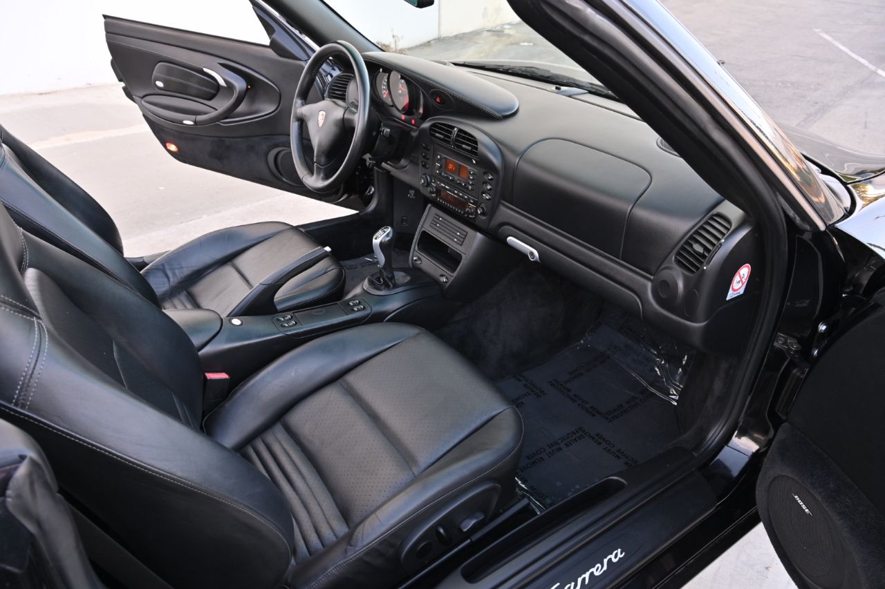 Porsche 911  2004