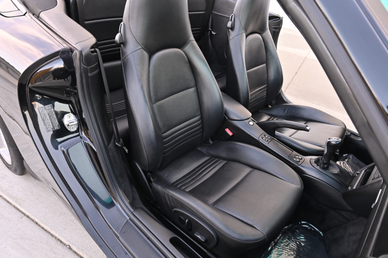 Porsche 911  2004