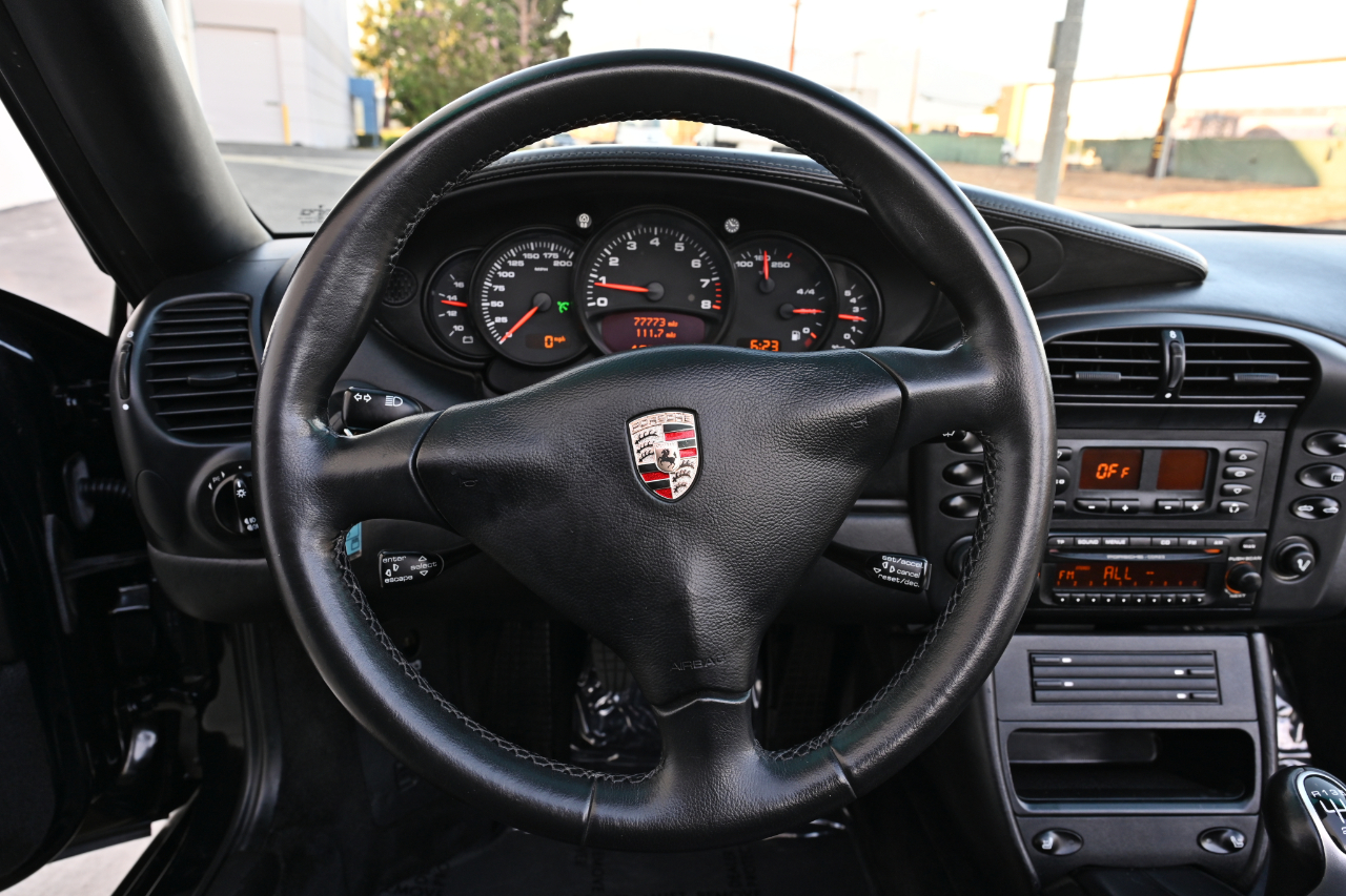 Porsche 911  2004