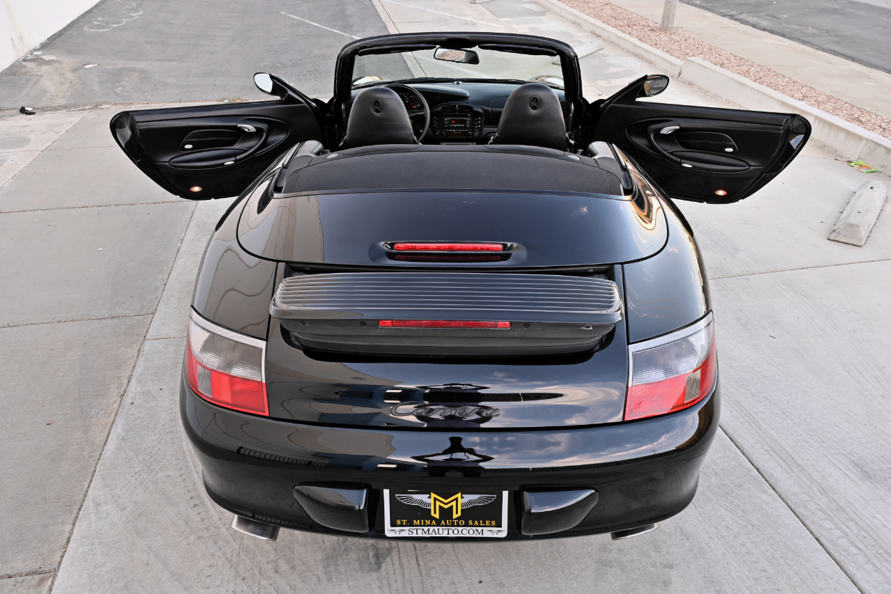 Porsche 911  2004