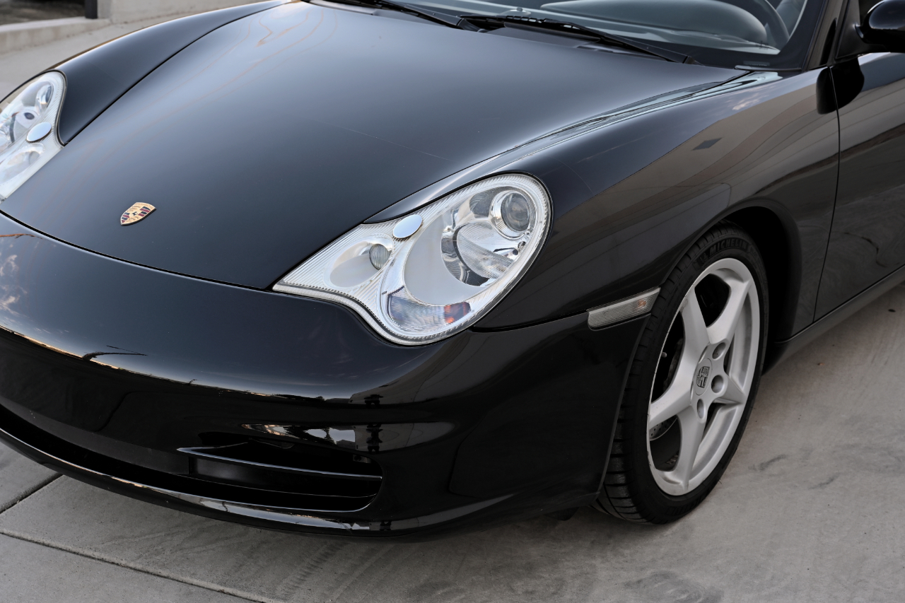 Porsche 911  2004