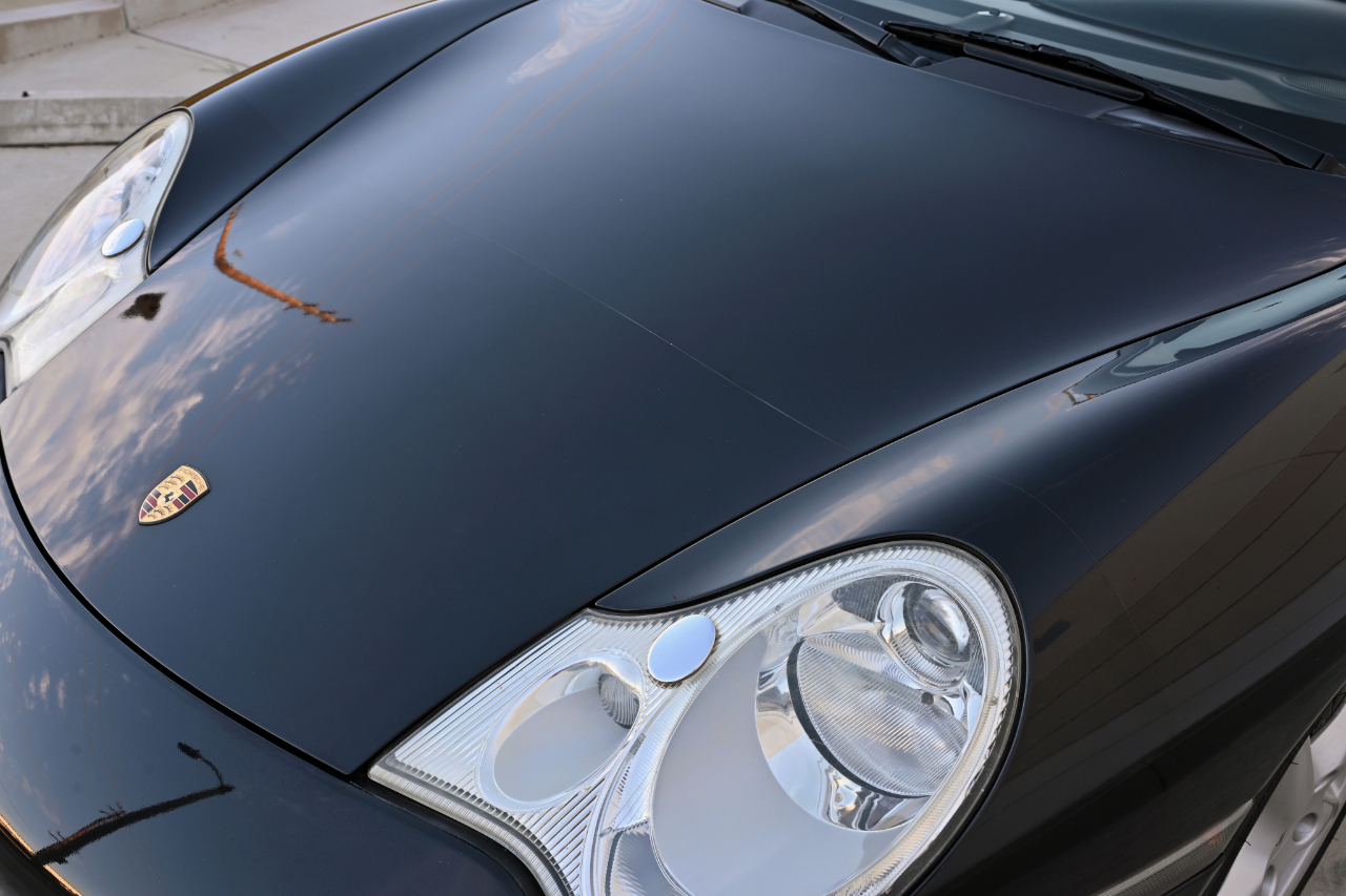Porsche 911  2004
