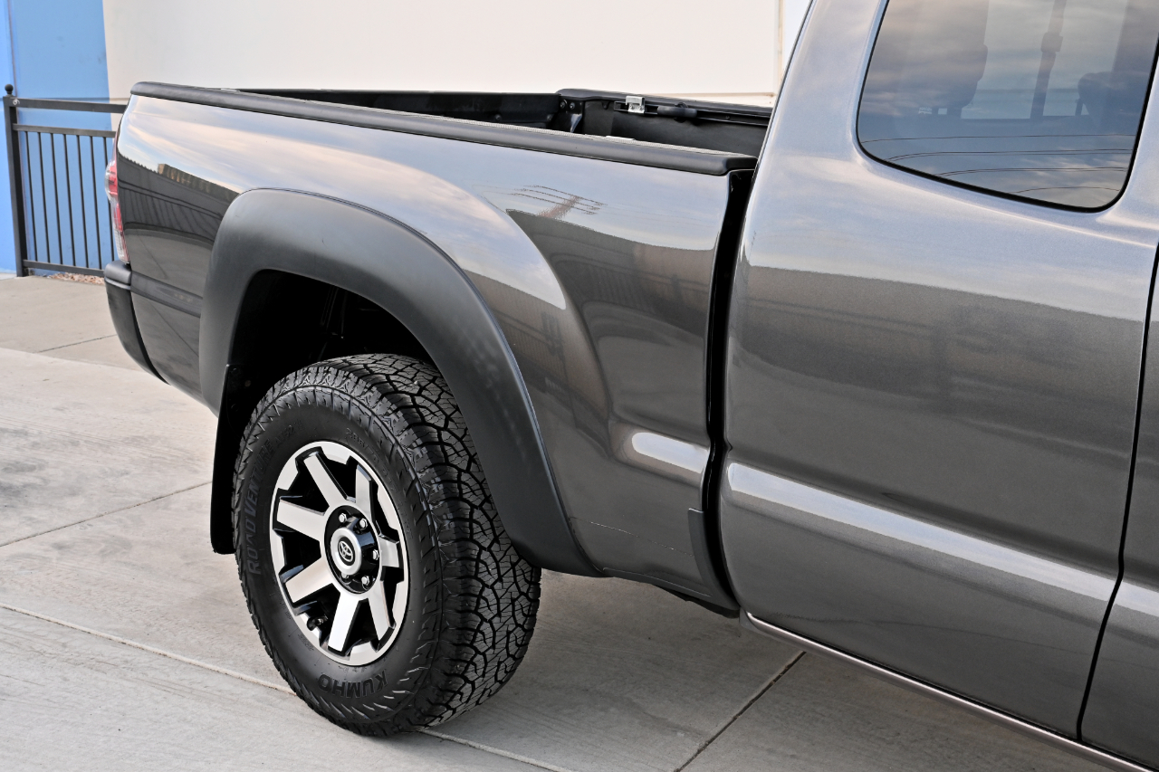 Toyota Tacoma  2011