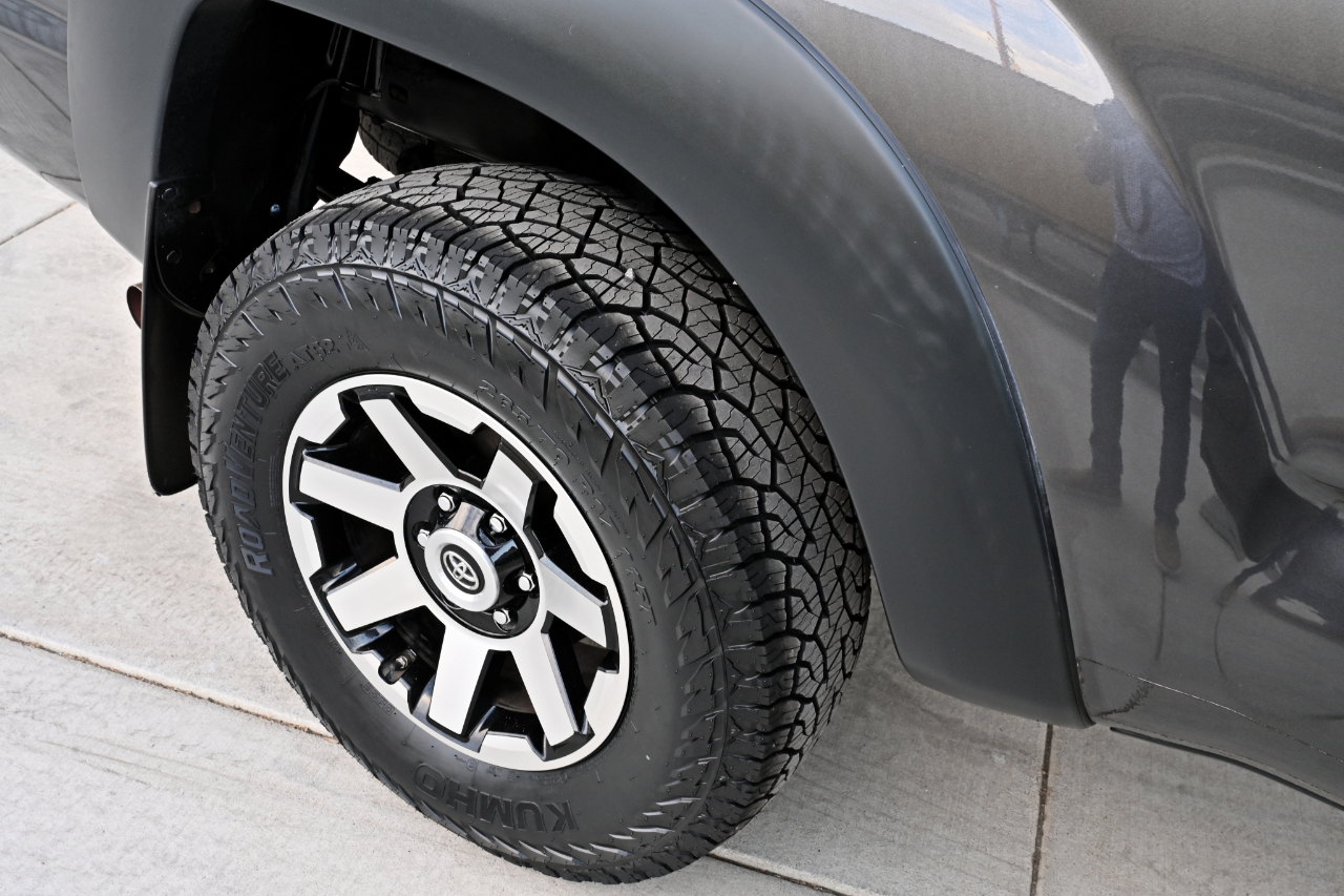 Toyota Tacoma  2011