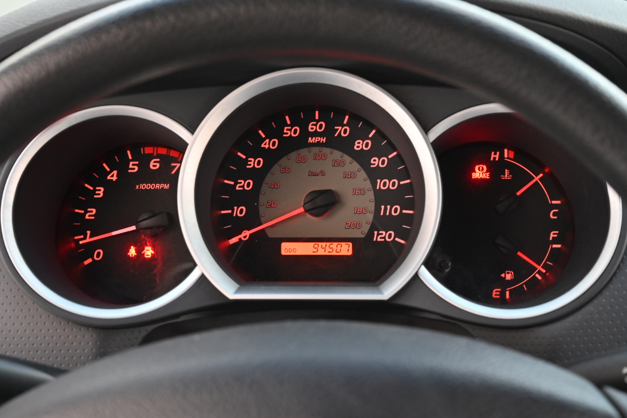 Toyota Tacoma  2011