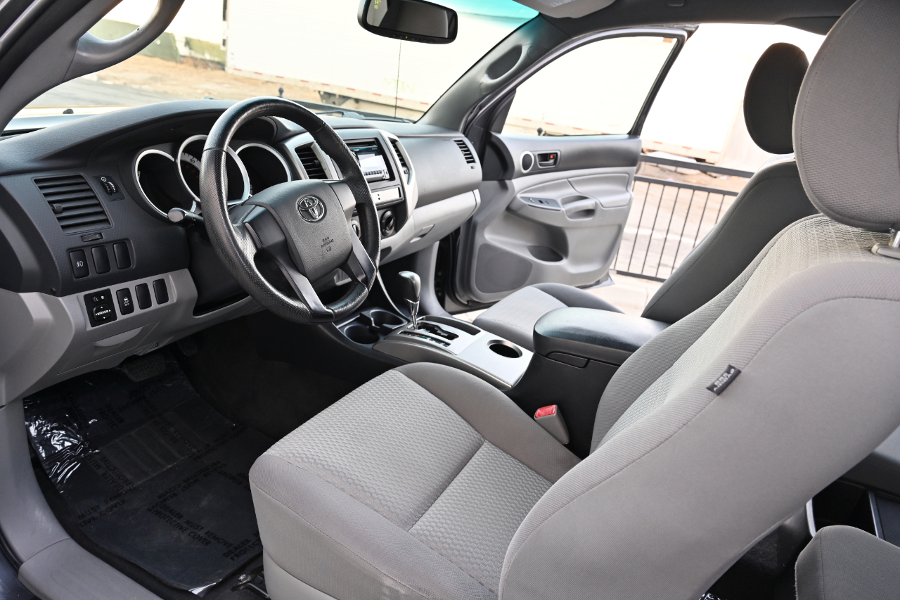 Toyota Tacoma  2012