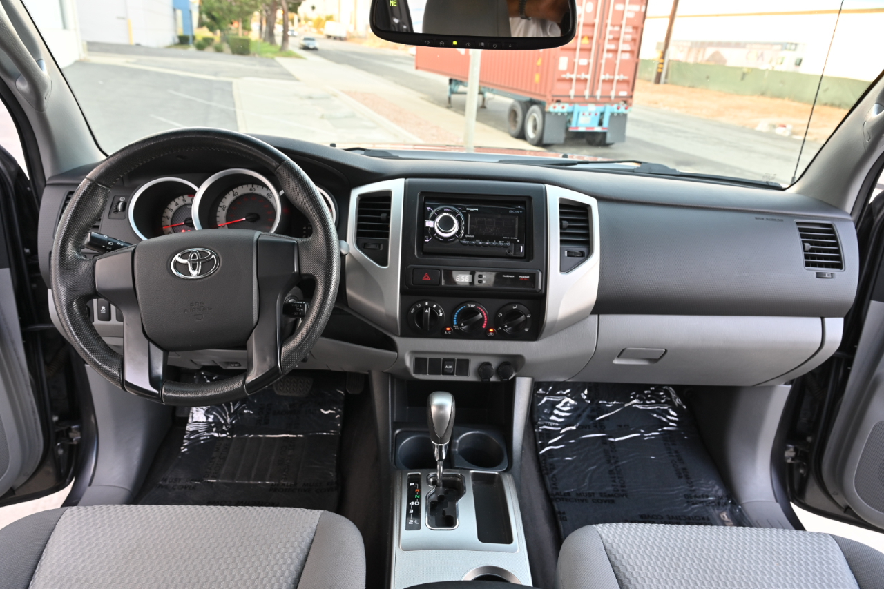 Toyota Tacoma  2012