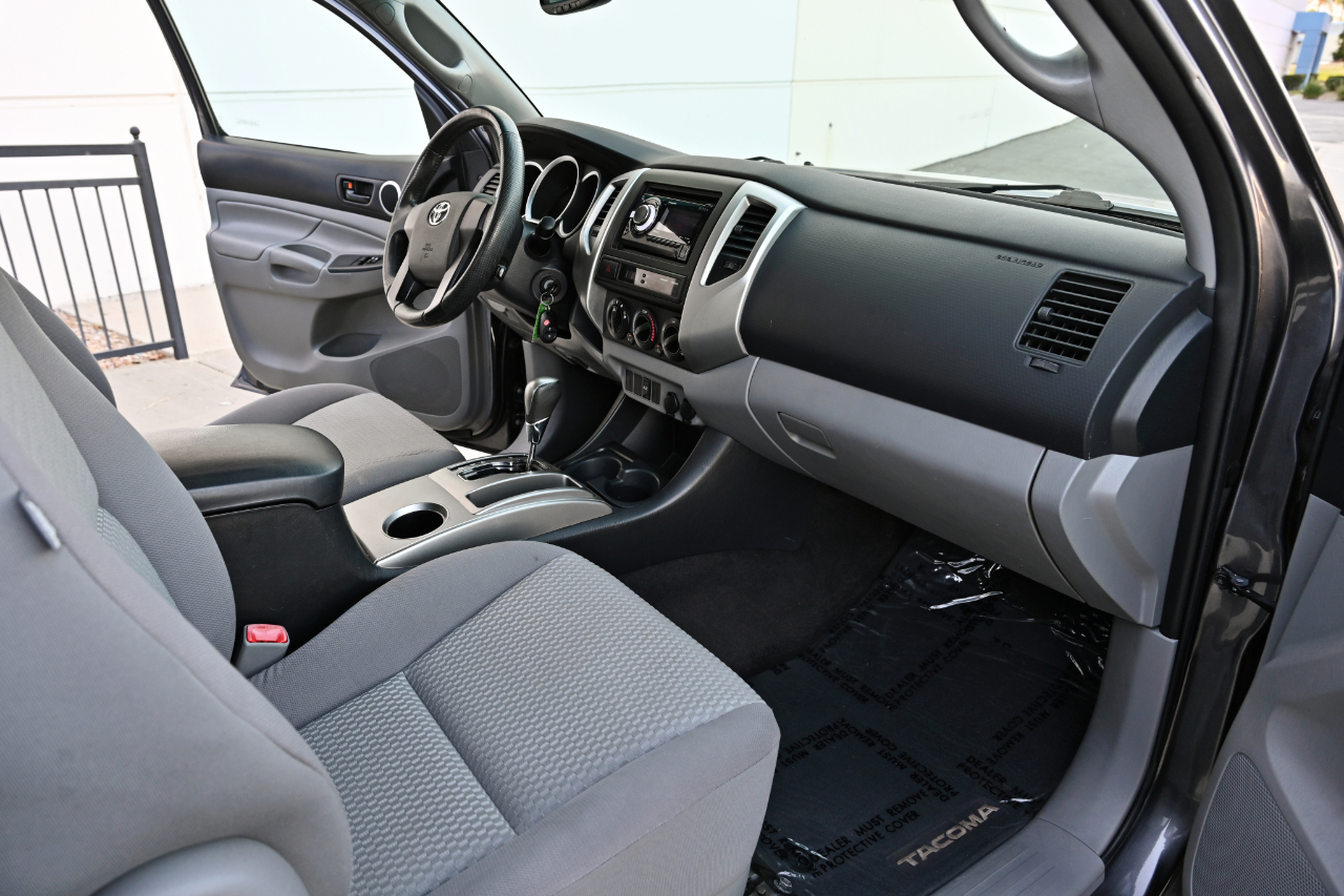 Toyota Tacoma  2012