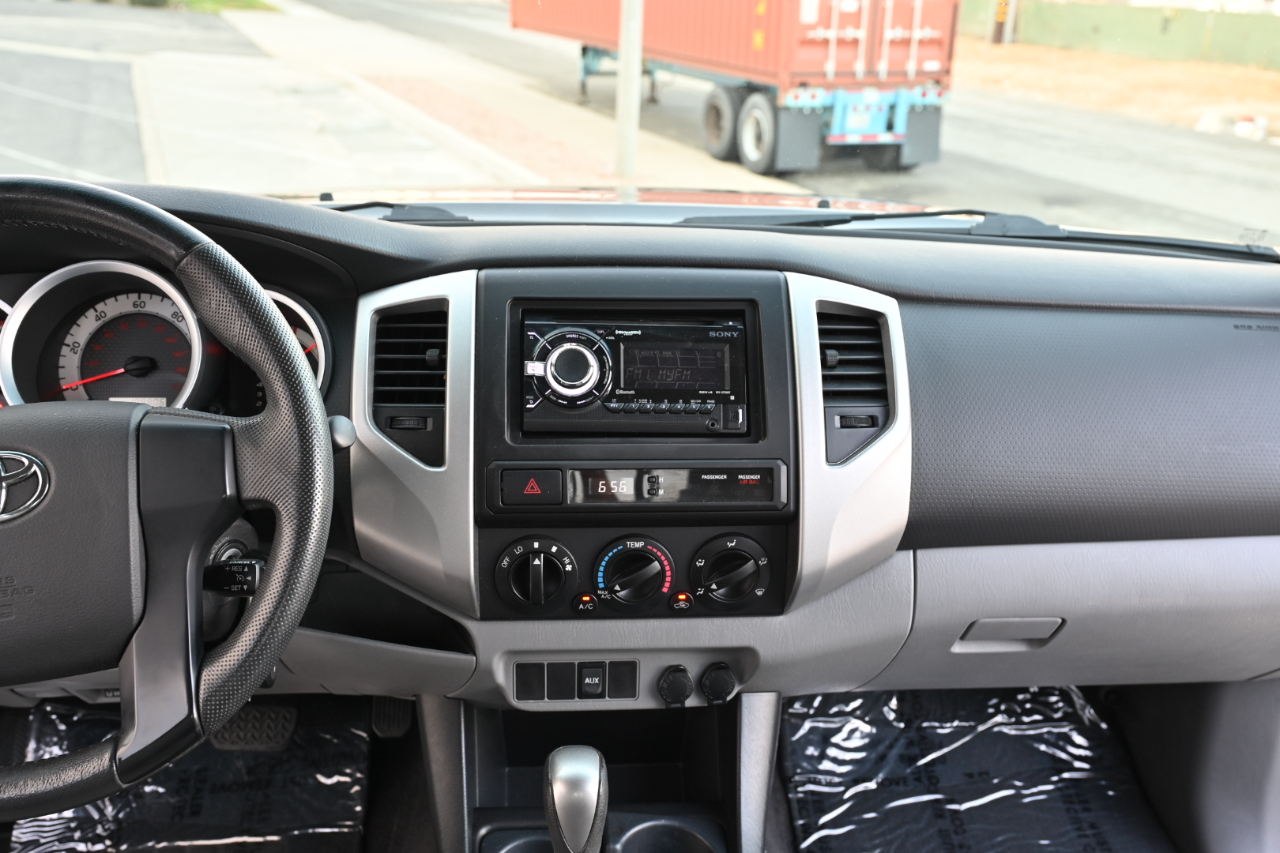 Toyota Tacoma  2012