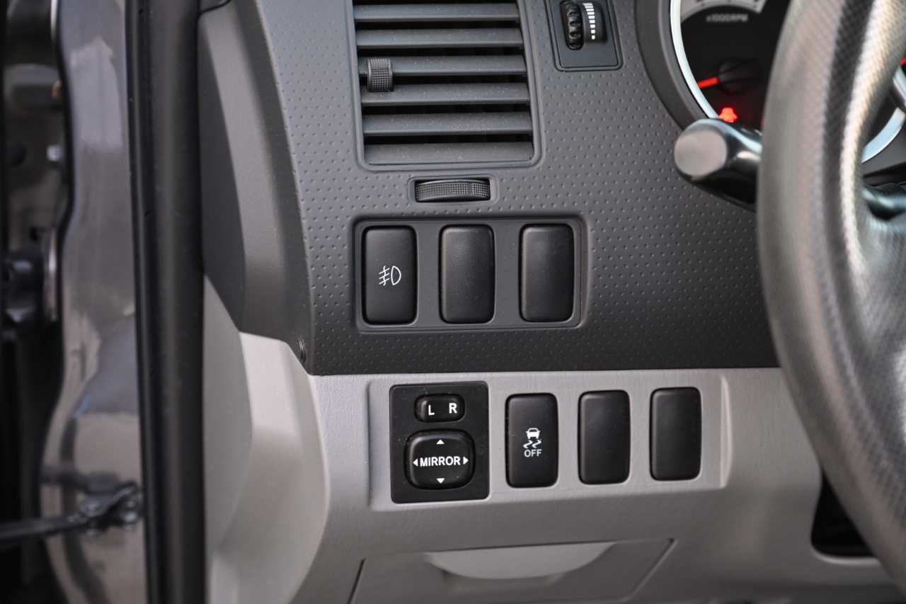 Toyota Tacoma  2012
