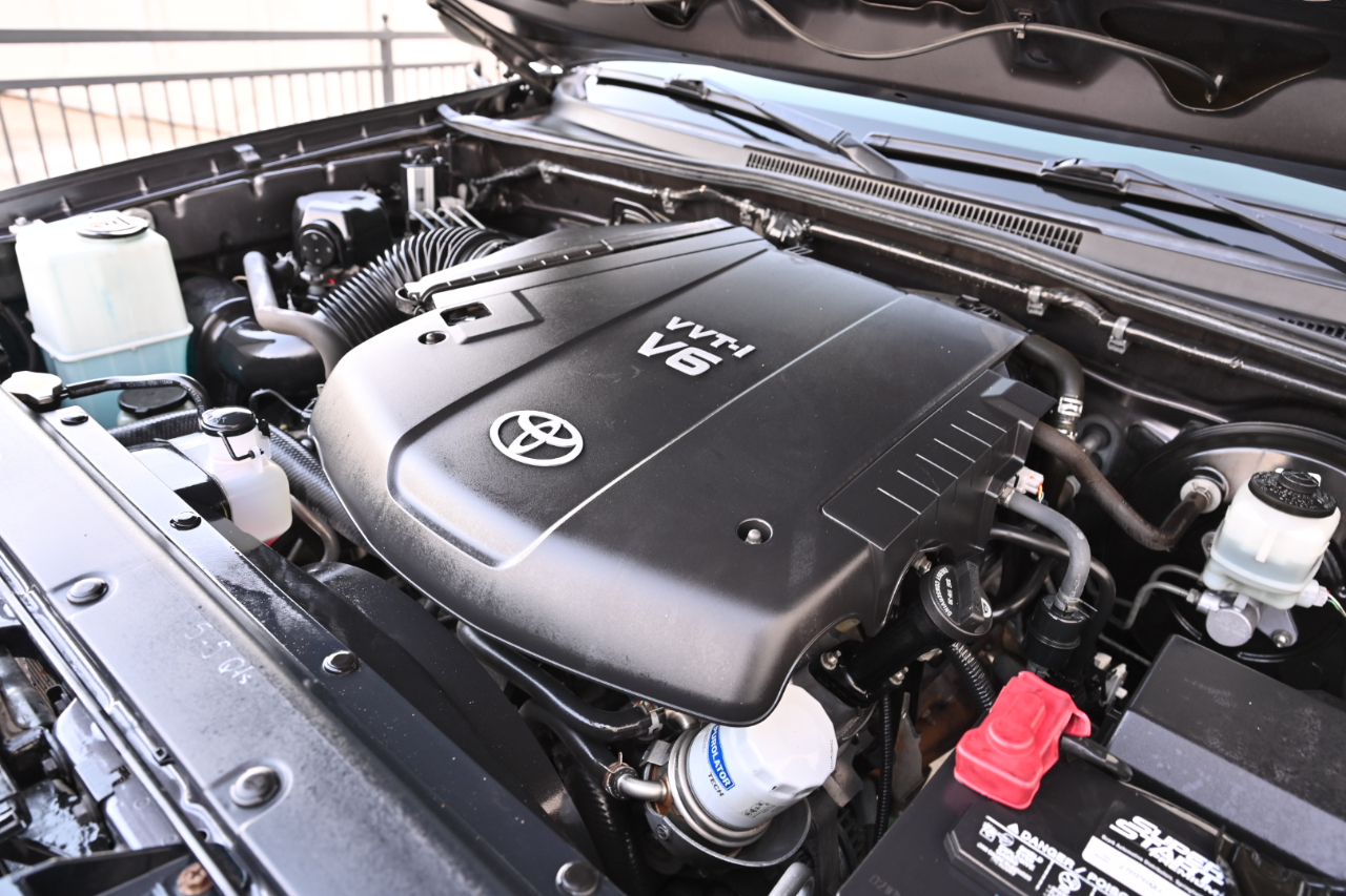 Toyota Tacoma  2012