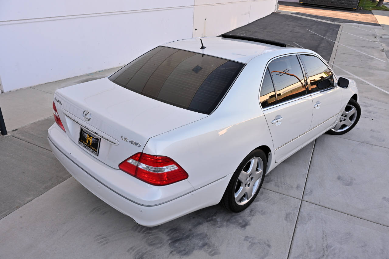 Lexus LS 430 Sedan 2005