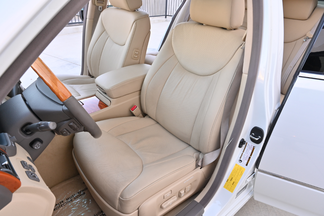 Lexus LS 430 Sedan 2005