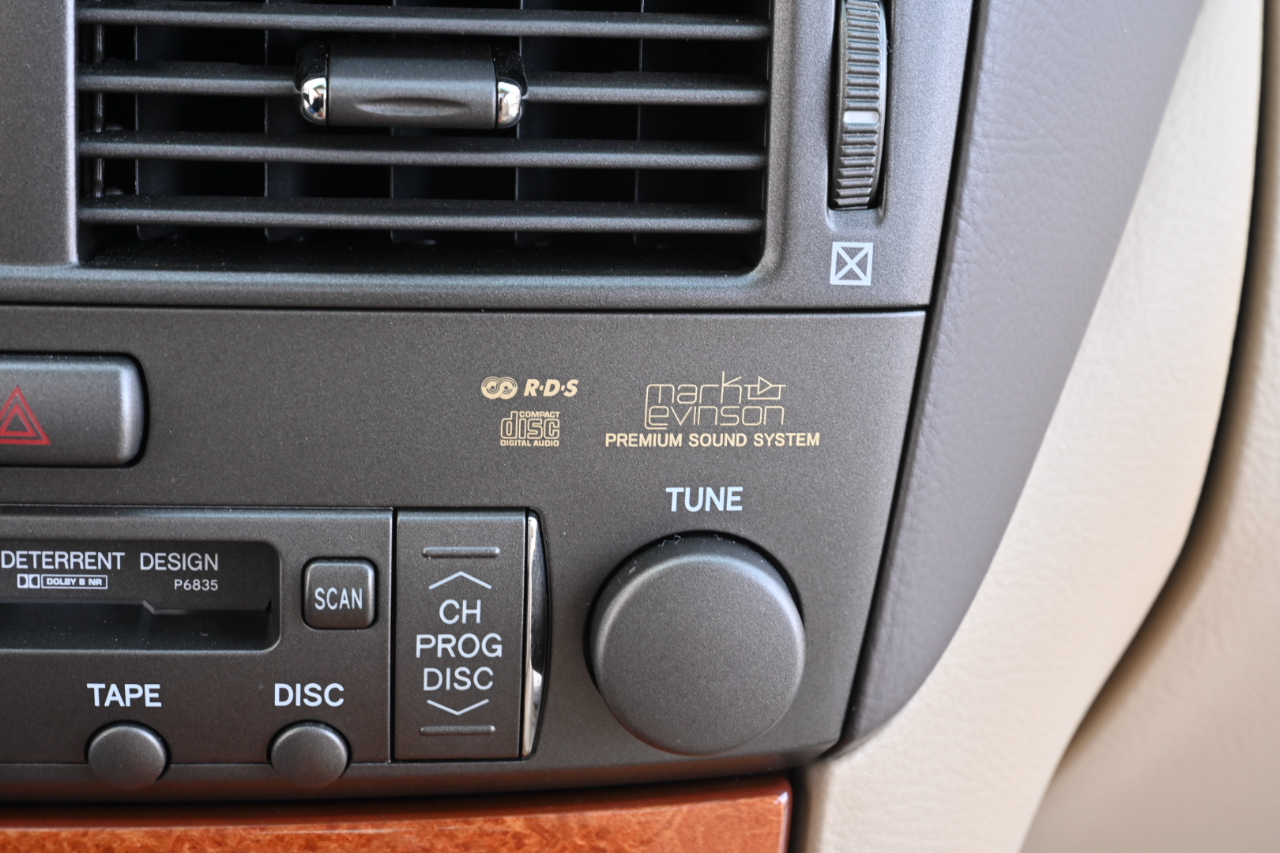 Lexus LS 430 Sedan 2005
