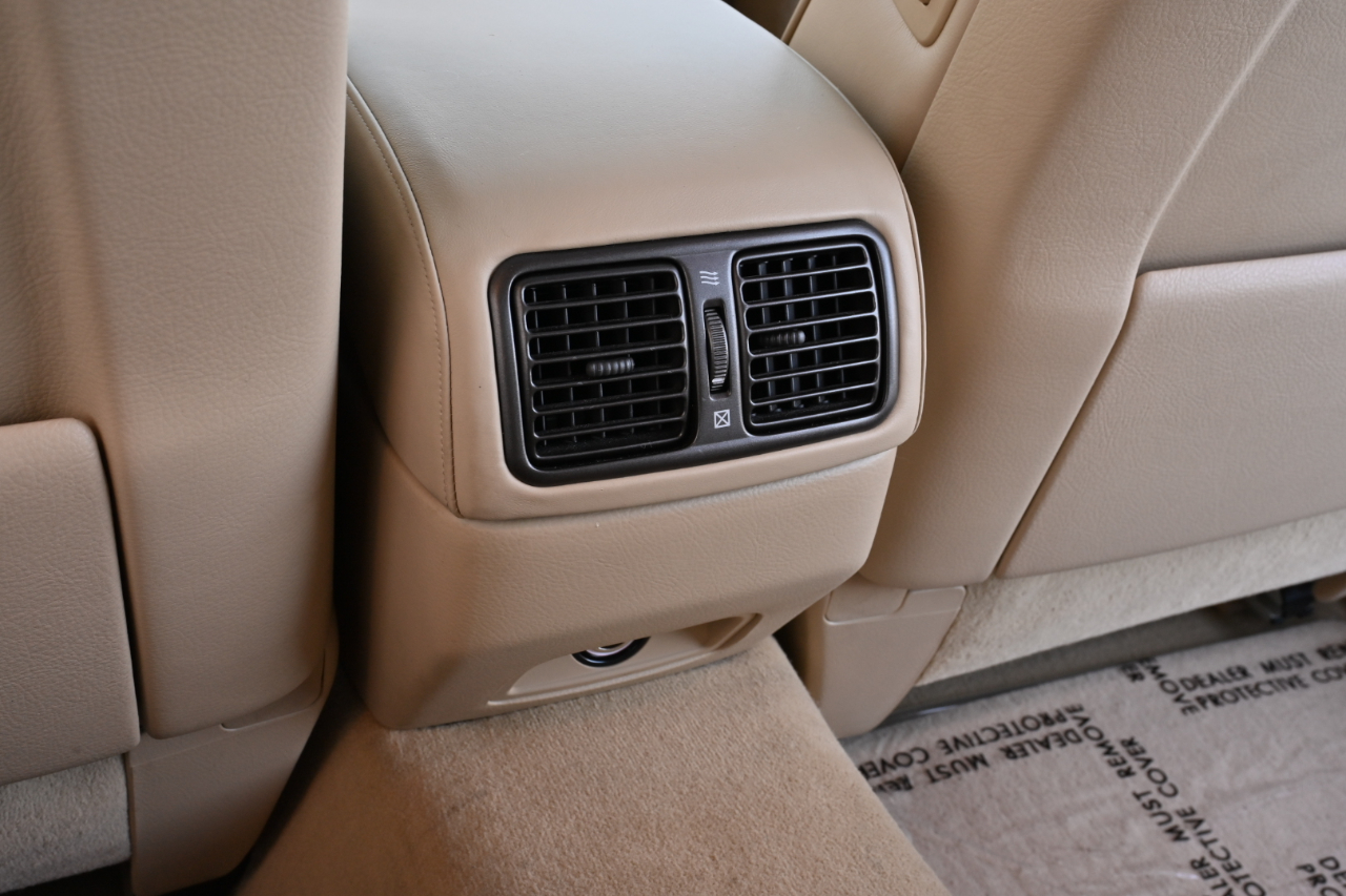 Lexus LS 430 Sedan 2005