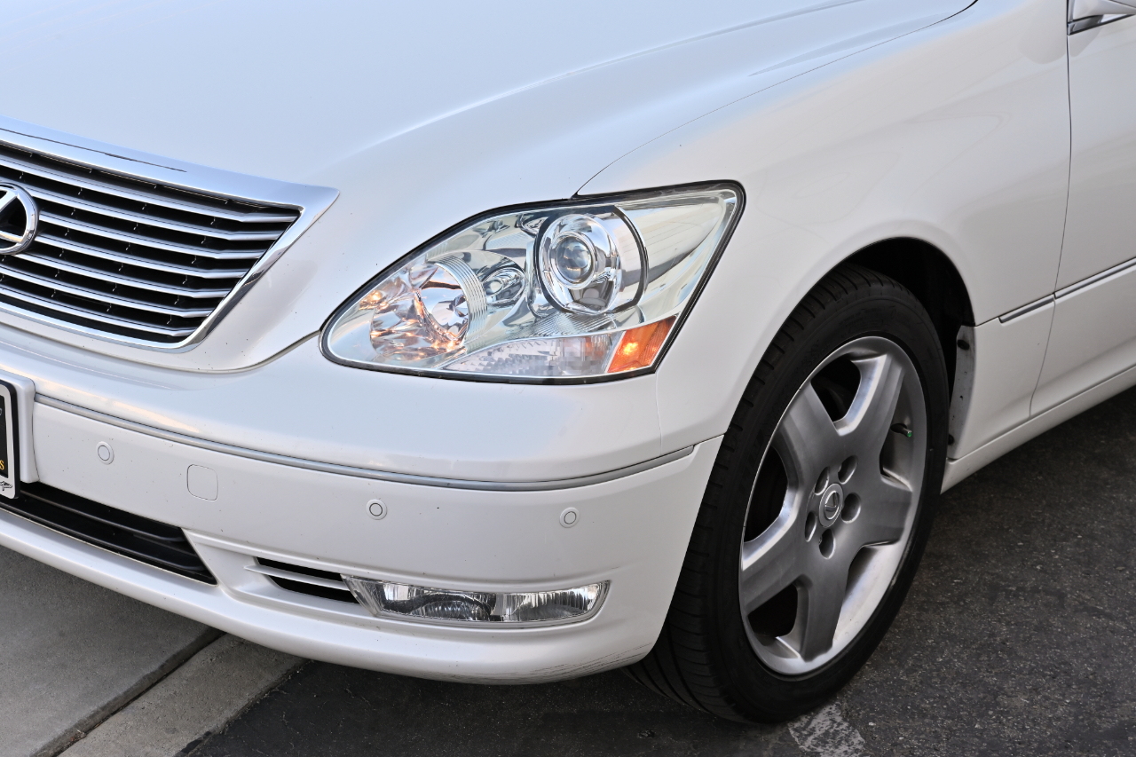 Lexus LS 430 Sedan 2005