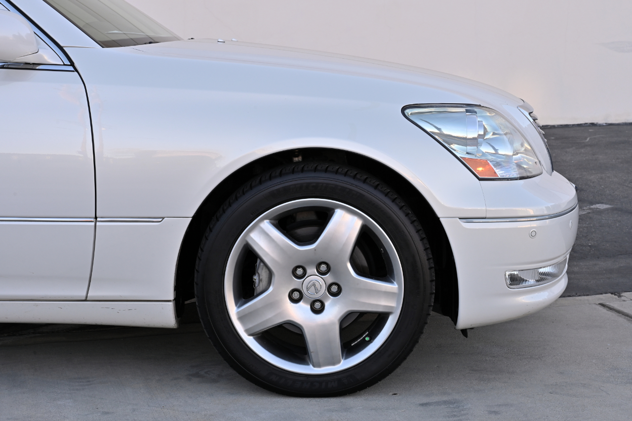 Lexus LS 430 Sedan 2005