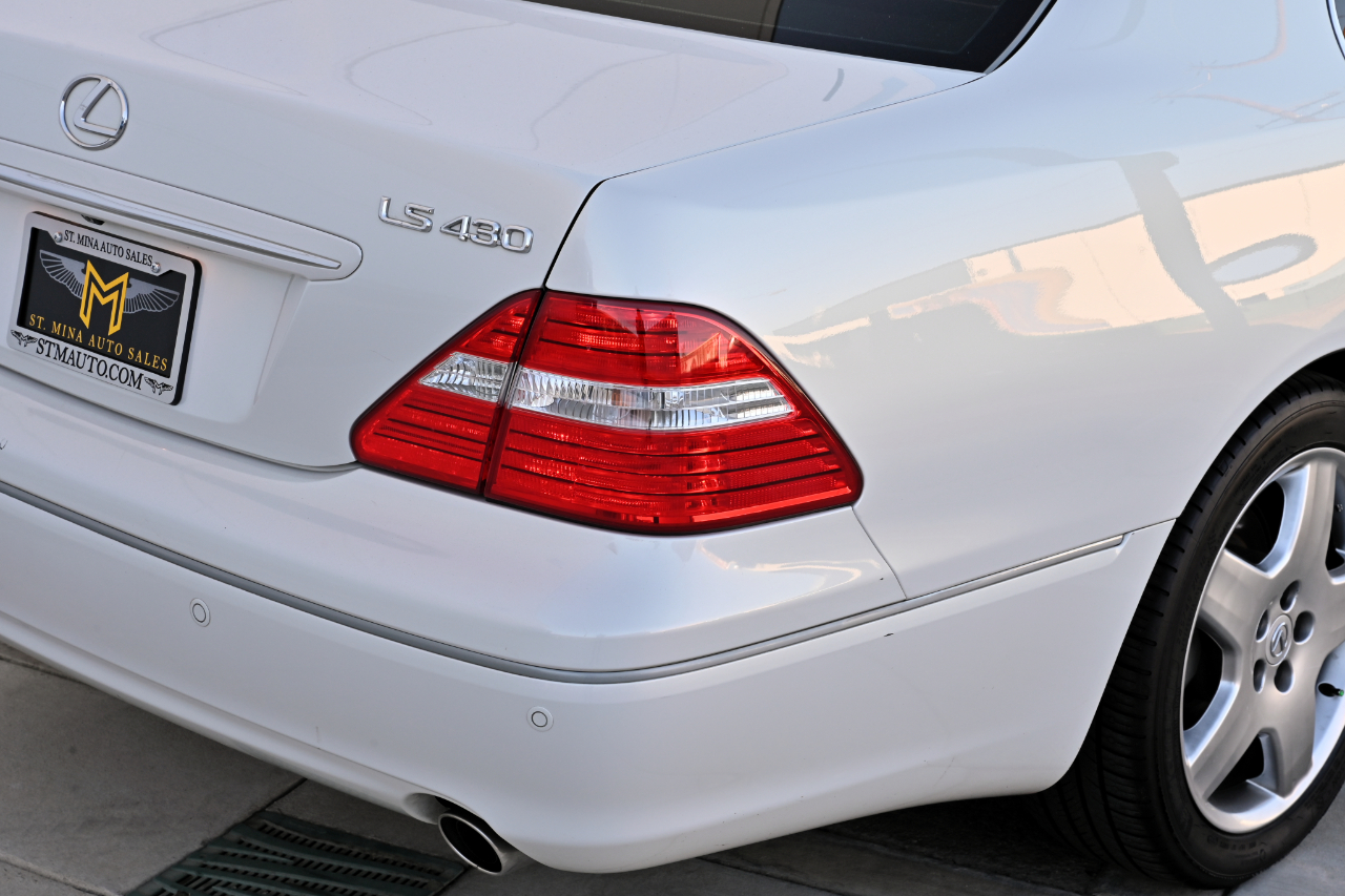 Lexus LS 430 Sedan 2005