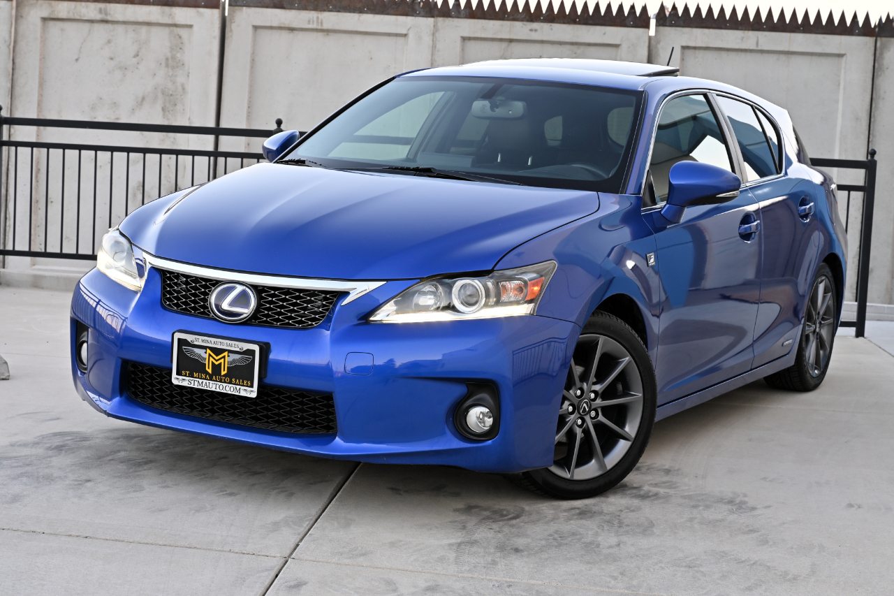 Lexus CT 200h  2013