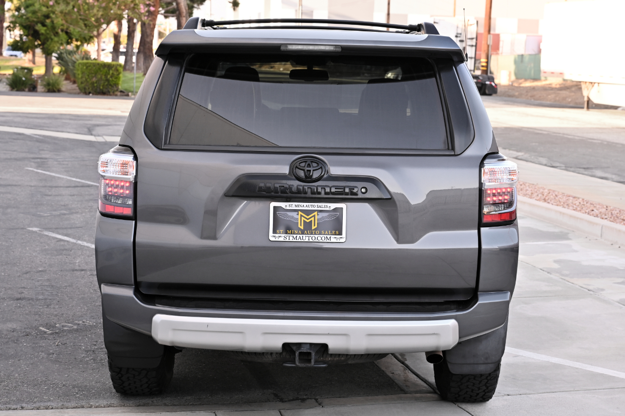 Toyota 4Runner photo 6