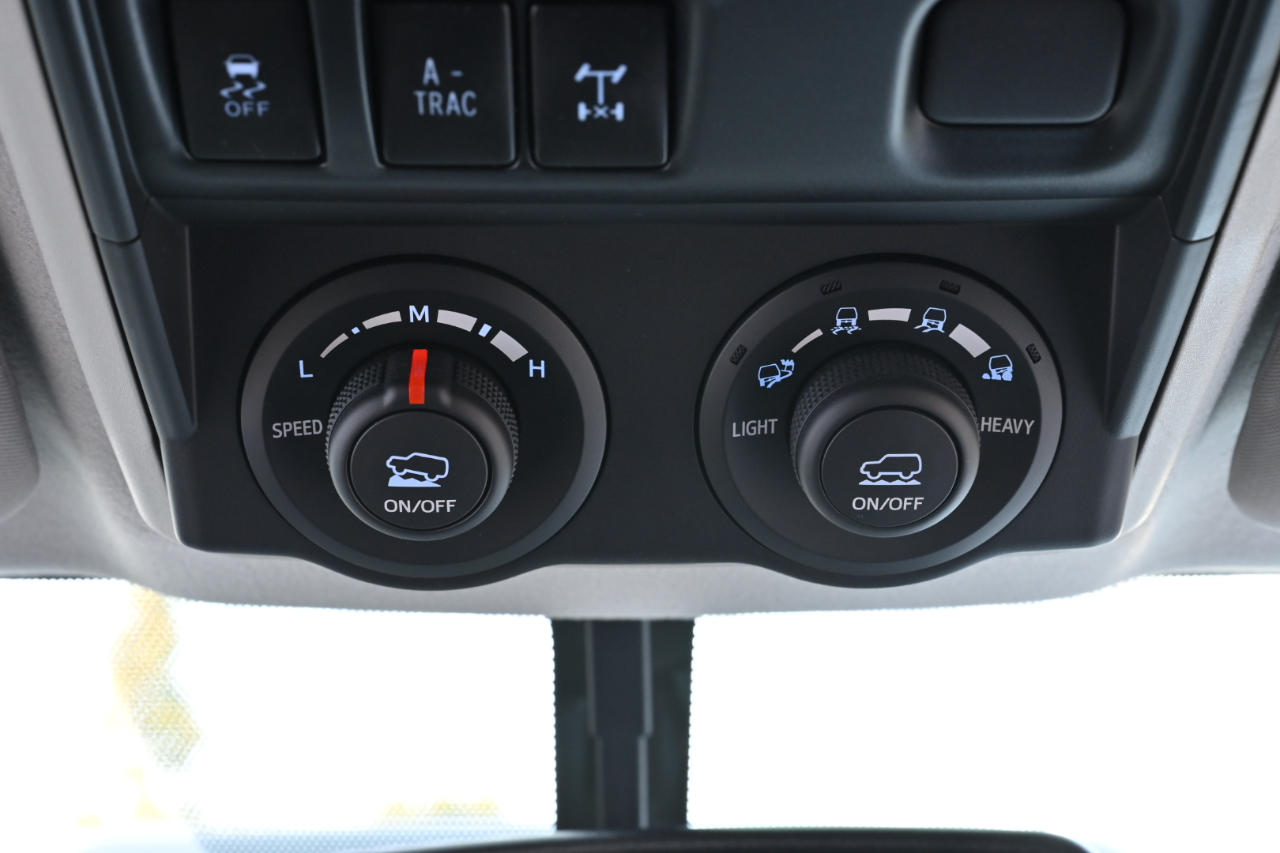 Toyota 4Runner photo 23
