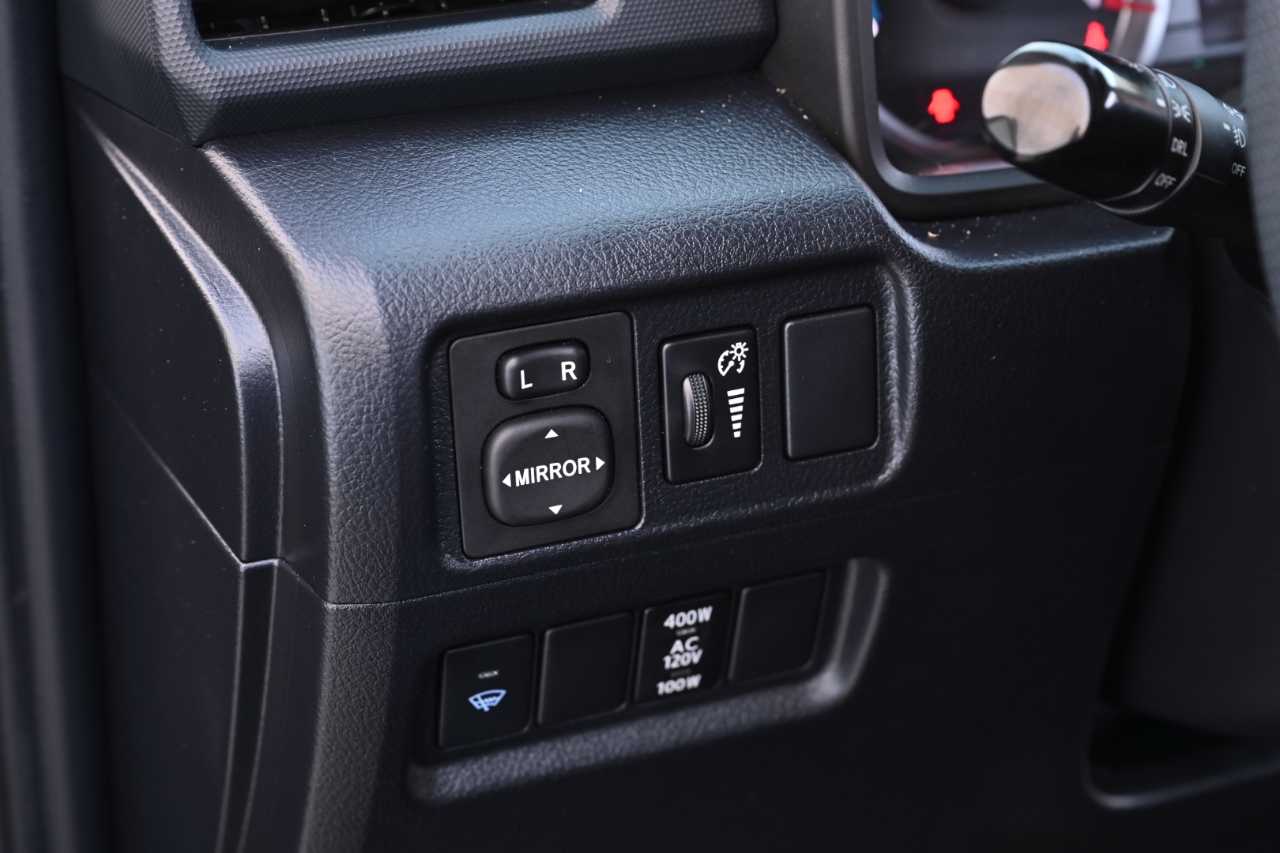 Toyota 4Runner photo 27
