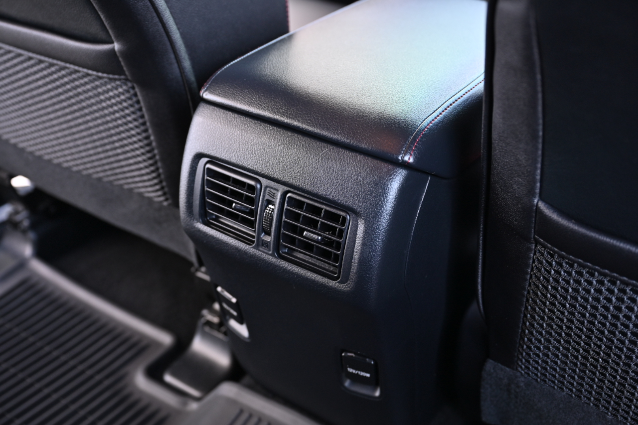 Toyota 4Runner photo 28