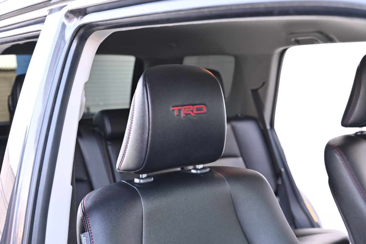 Toyota 4Runner photo 31