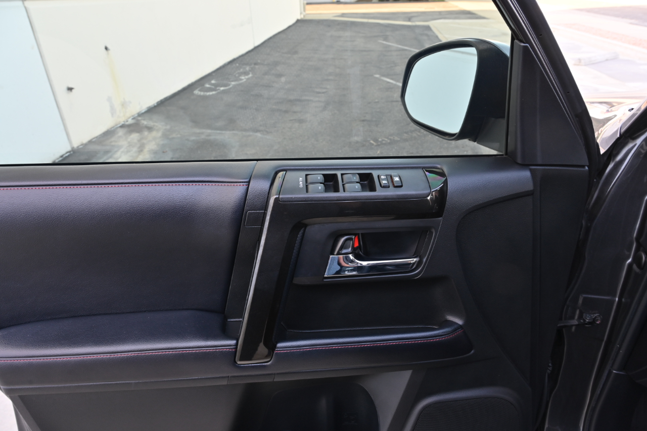 Toyota 4Runner photo 41