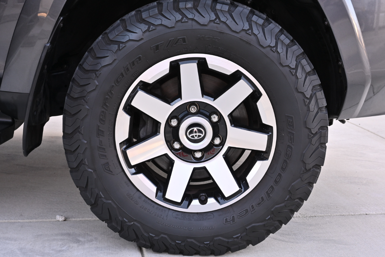 Toyota 4Runner photo 56