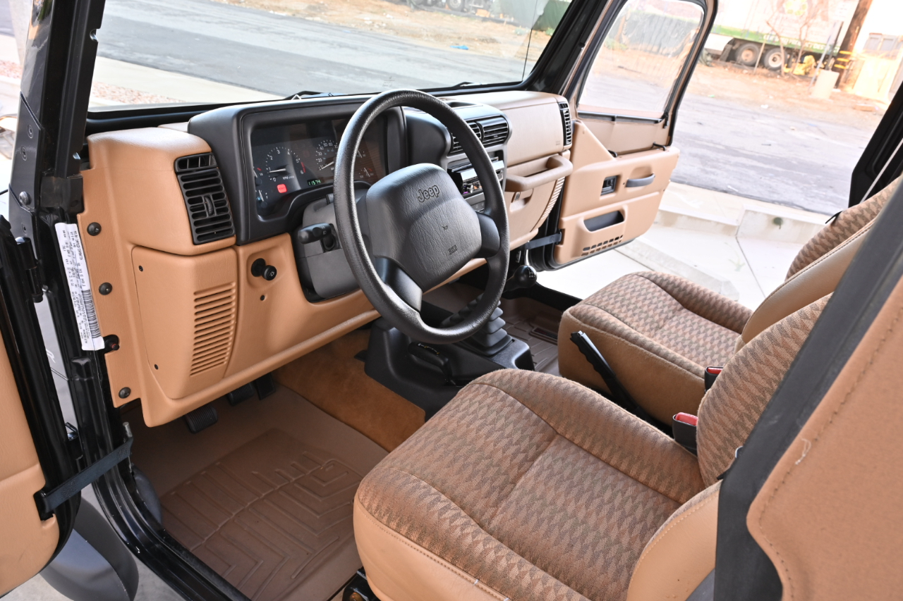 Jeep Wrangler SE 1998