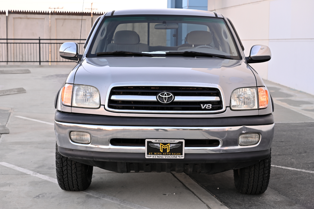 Toyota Tundra photo 10