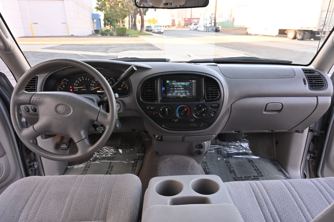 Toyota Tundra photo 11