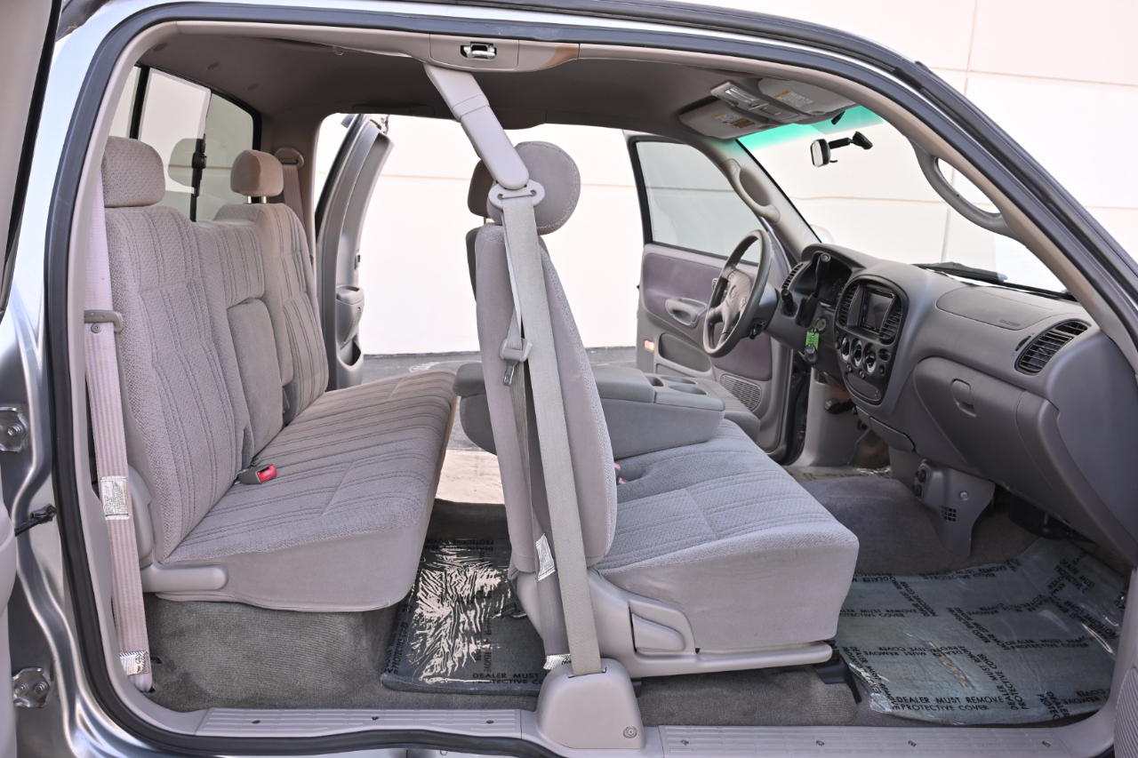 Toyota Tundra photo 16