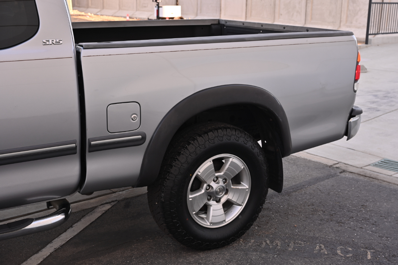 Toyota Tundra photo 18