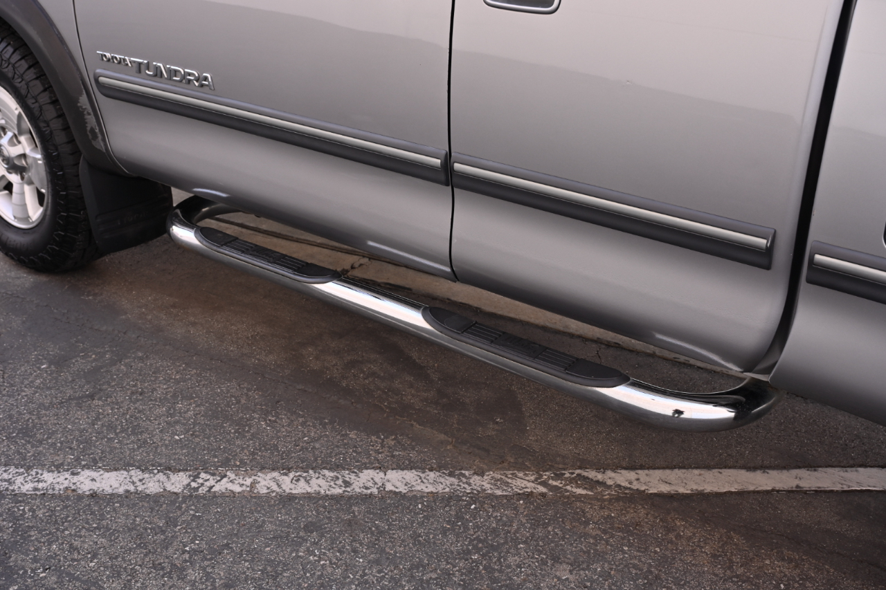 Toyota Tundra photo 19