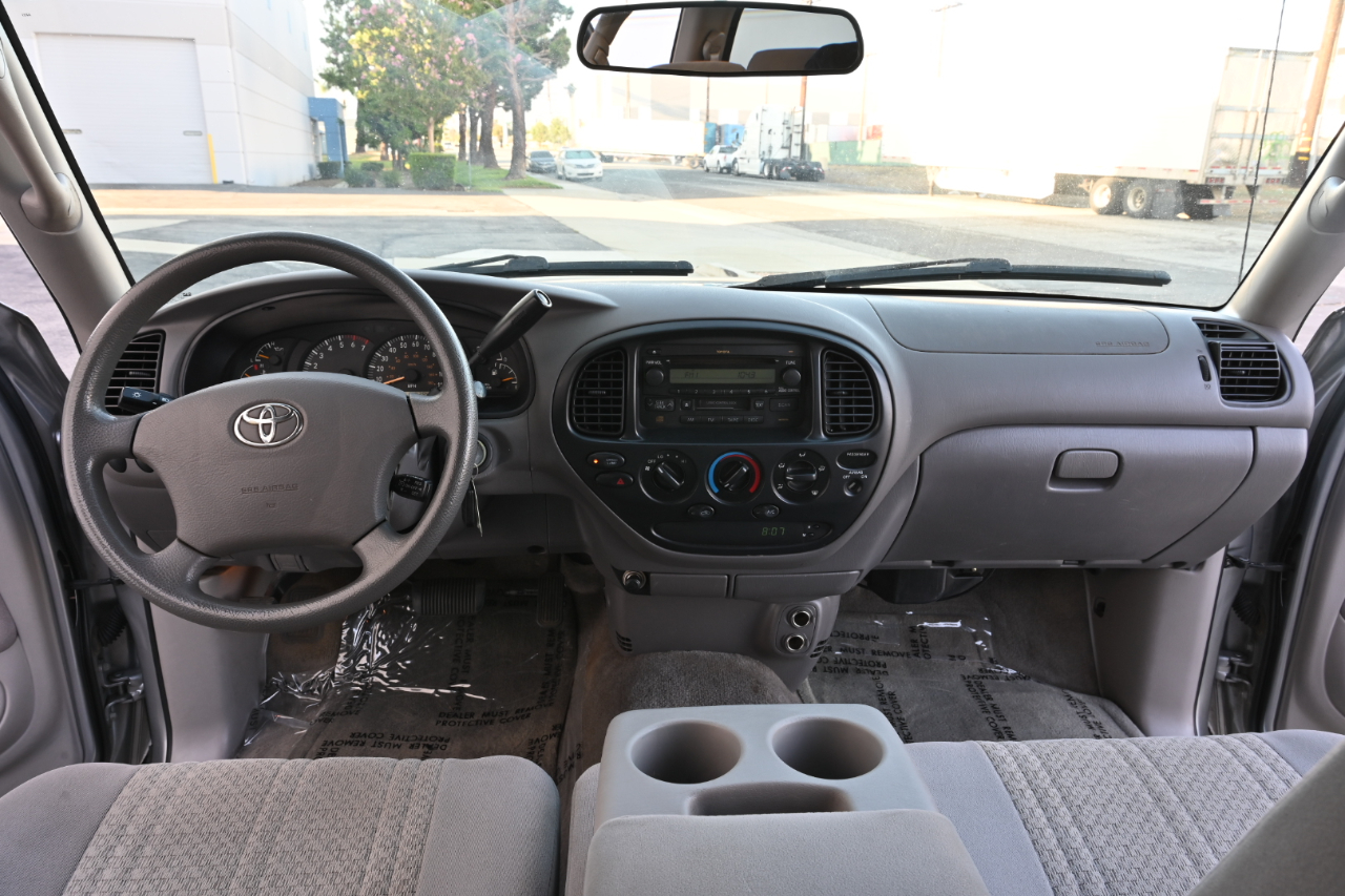 Toyota Tundra photo 13